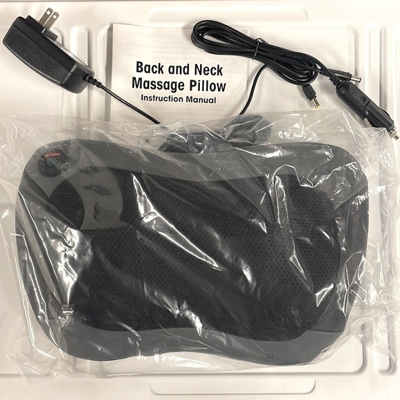 Brand New Back & Neck Massager Kneading Rolling Heated Home Car Pain Relief - Picture 2 of 7